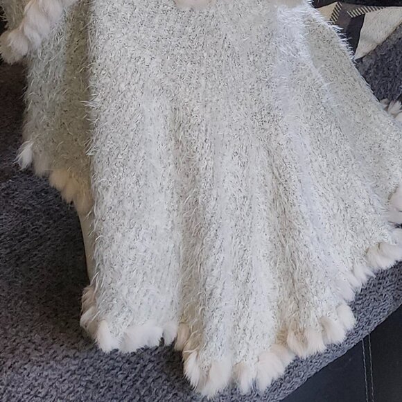 Love Token Fur Trim Open-Front Luxury BOHO Cascade Vest - Picture 3 of 12